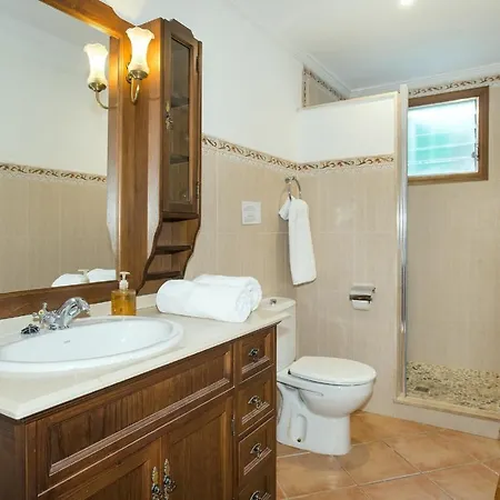 Owl Esteva - Family And Friends Польенса